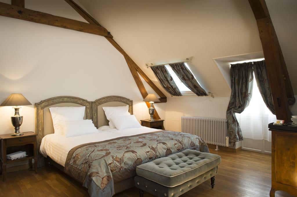 Aux Charmes De Maintenon Oda fotoğraf