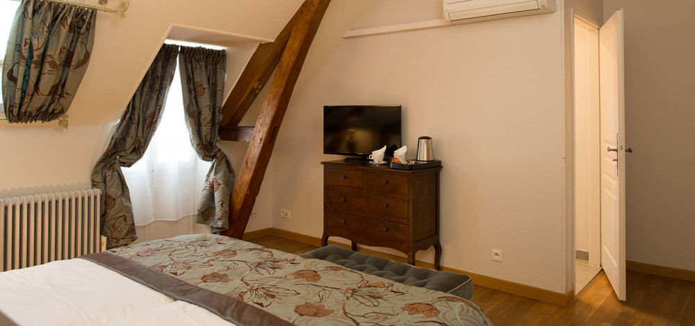 Aux Charmes De Maintenon Dış mekan fotoğraf