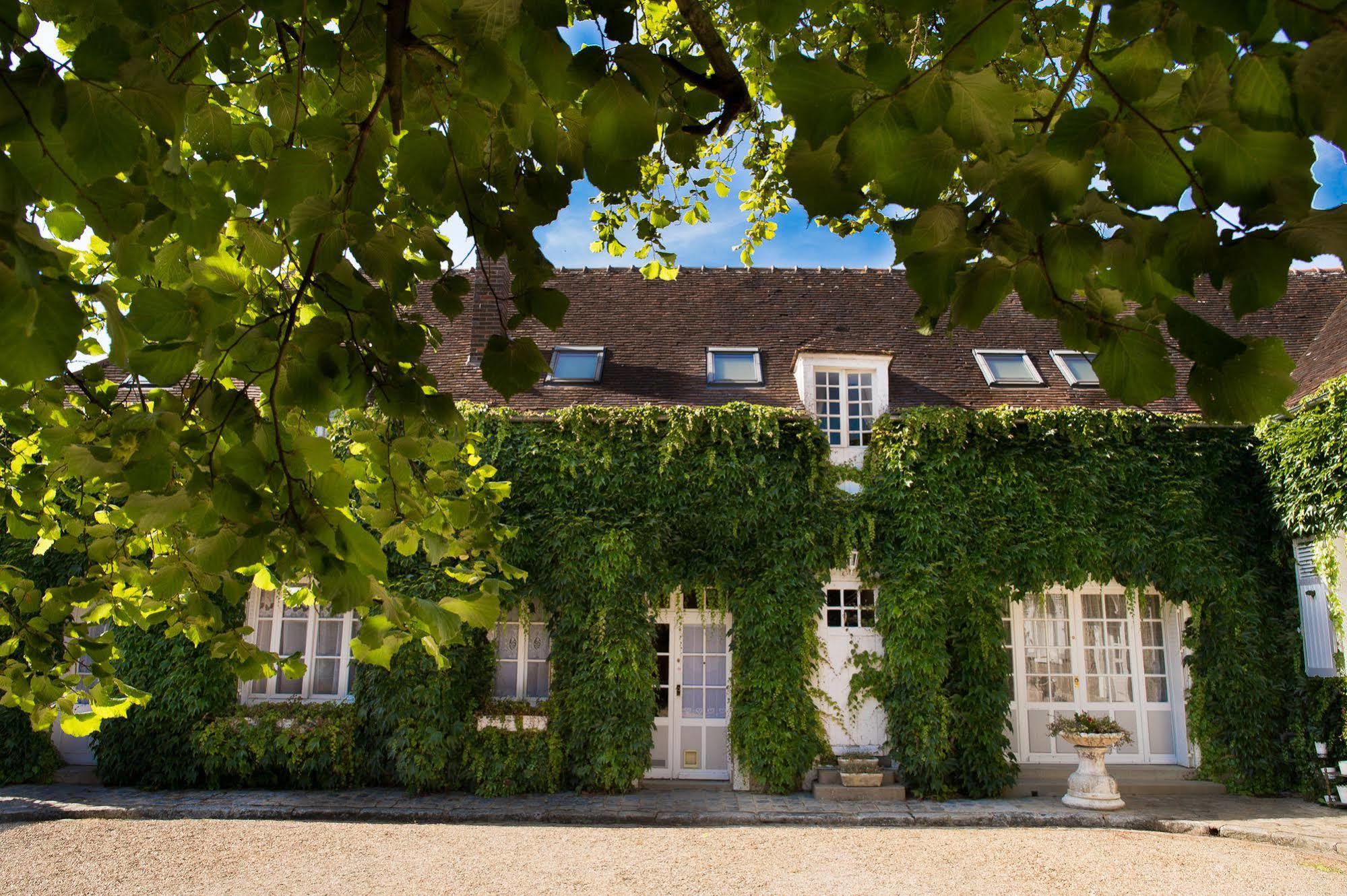 Aux Charmes De Maintenon Dış mekan fotoğraf